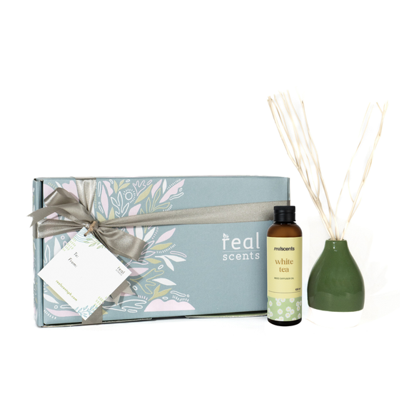 White Tea Reed Diffuser Set